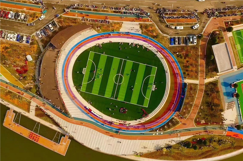 襄景人造草坪產(chǎn)品實(shí)例 廣昌縣濱江生態(tài)景觀(guān)帶建設(shè)工程